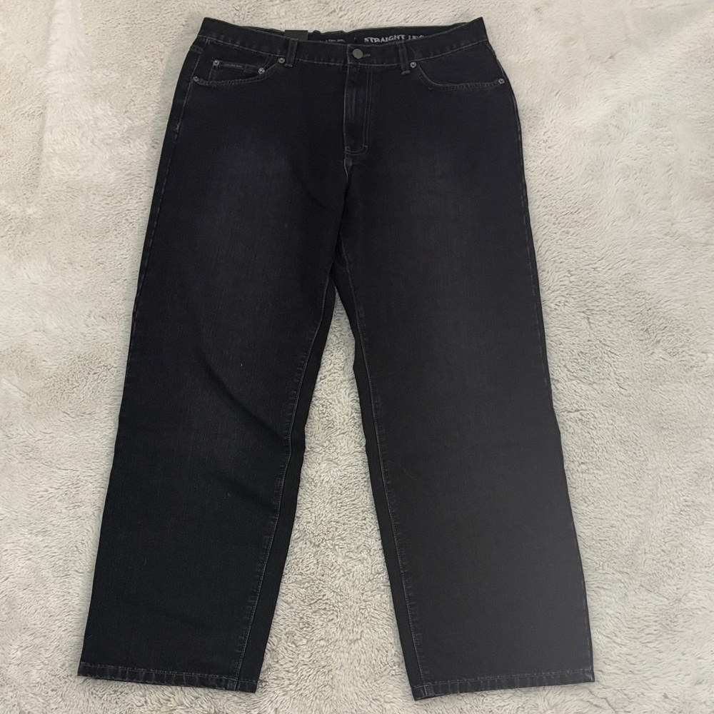 NWT Calvin Klein black straight leg relaxed fit jeans